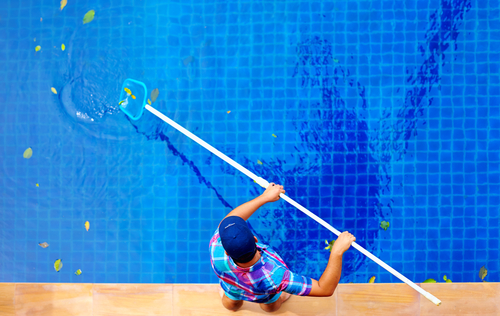 Commercial Pool Cleaning 